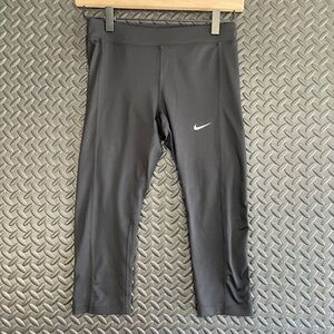 Nike Black‎ Capri Leggings Dri Fit Athletic Active Wear Women's Size XS
